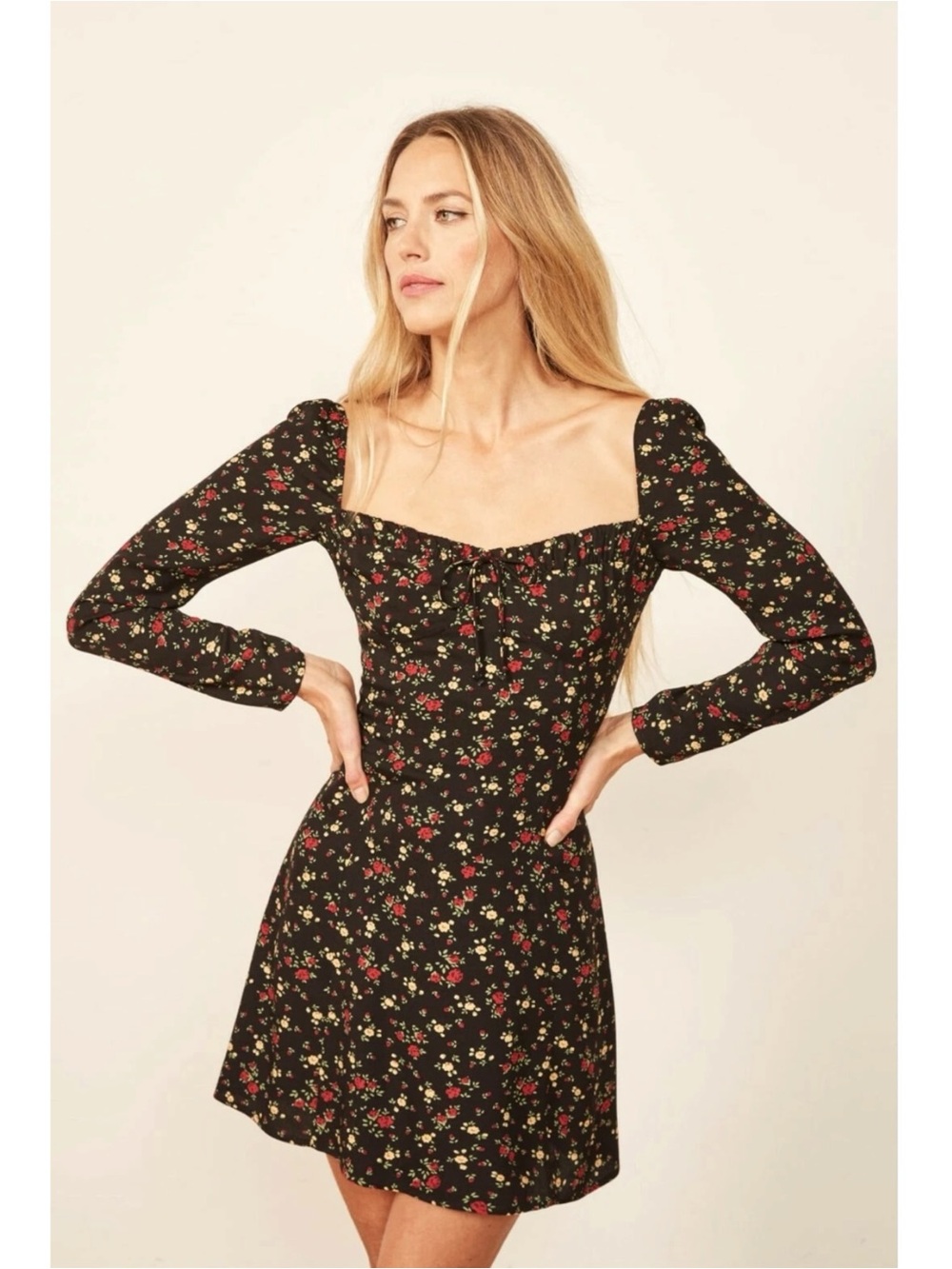Reformation Sydney Floral Mini Dress Black Long Sleeve Sweetheart Neck Size 4